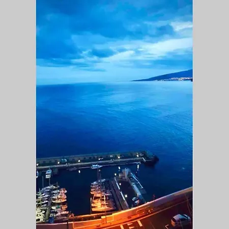 아파트 Apartamento En Radazul Con Terraza Vistas Al Mar *