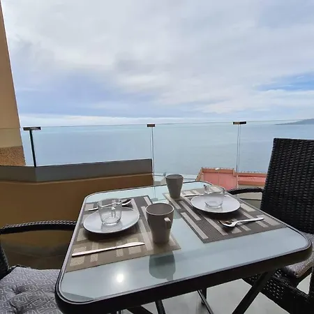Apartamento En Radazul Con Terraza Vistas Al Mar * Radazul